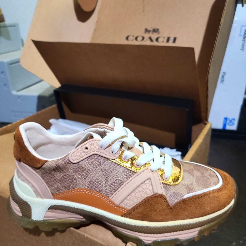 Coach runners
